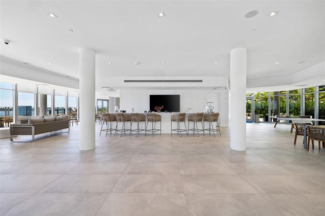 220 LAKE SHORE DRIVE 704, Lake Park, FL 33403