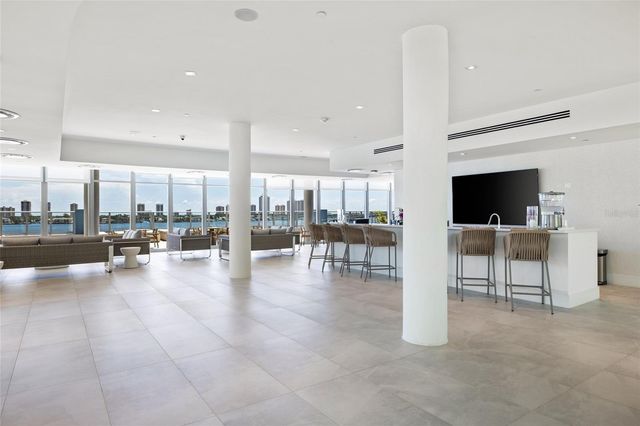 220 LAKE SHORE DRIVE 704, Lake Park, FL 33403