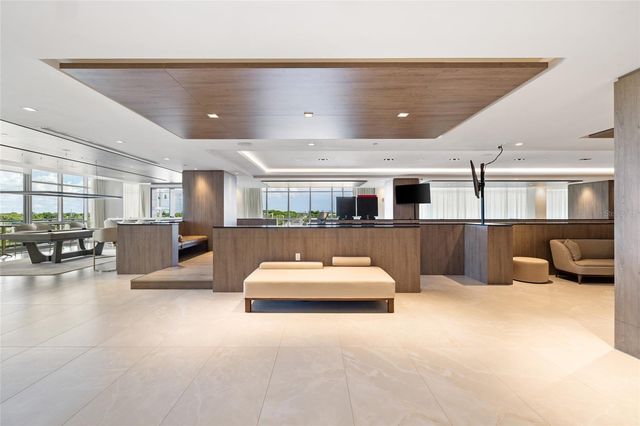 220 LAKE SHORE DRIVE 704, Lake Park, FL 33403