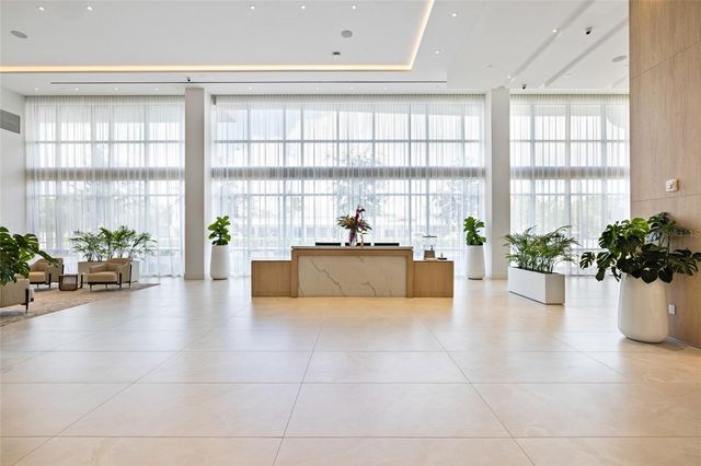 220 LAKE SHORE DRIVE 704, Lake Park, FL 33403