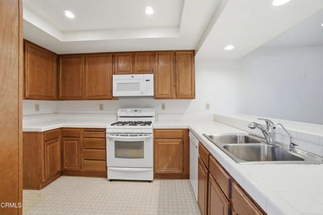 2654 Hurricane, Port Hueneme, CA 93041