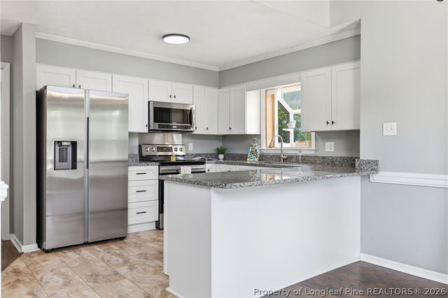 190 Fox Run Lane, Autryville, NC 28318