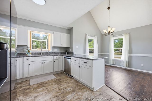 190 Fox Run Lane, Autryville, NC 28318