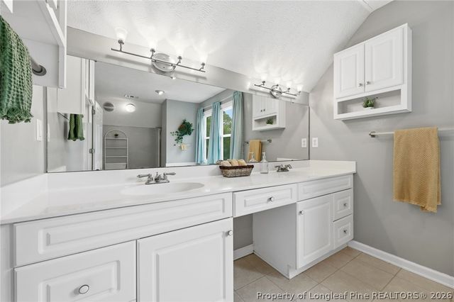 190 Fox Run Lane, Autryville, NC 28318