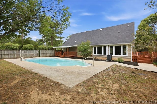 190 Fox Run Lane, Autryville, NC 28318