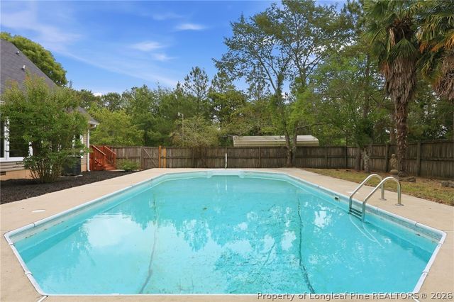 190 Fox Run Lane, Autryville, NC 28318