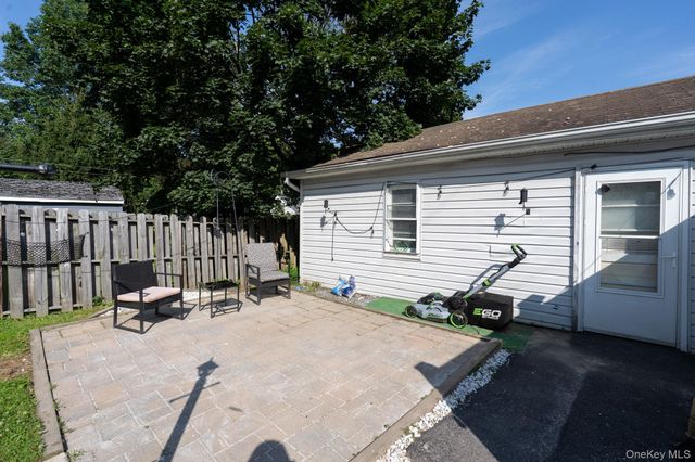54 Boulevard, Kingston, NY 12401
