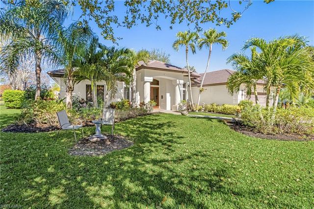 2025 Mission DR, Naples, FL 34109