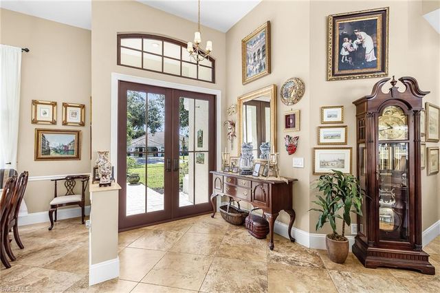 2025 Mission DR, Naples, FL 34109