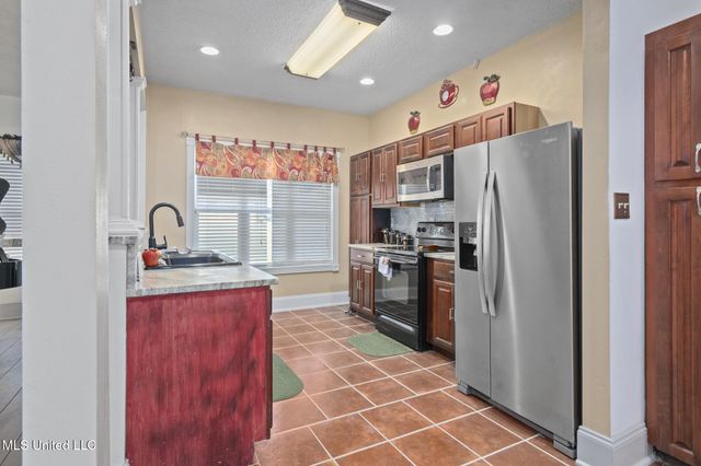 4700 Thompson Street, Moss Point, MS 39563
