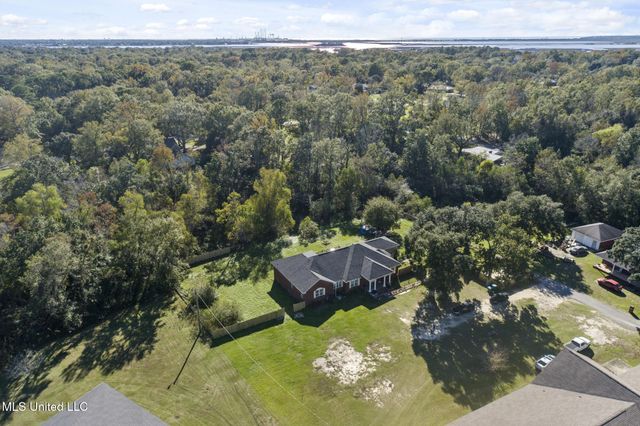 4700 Thompson Street, Moss Point, MS 39563