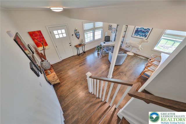 426 Freedom Court, Forks Twp, PA 18040