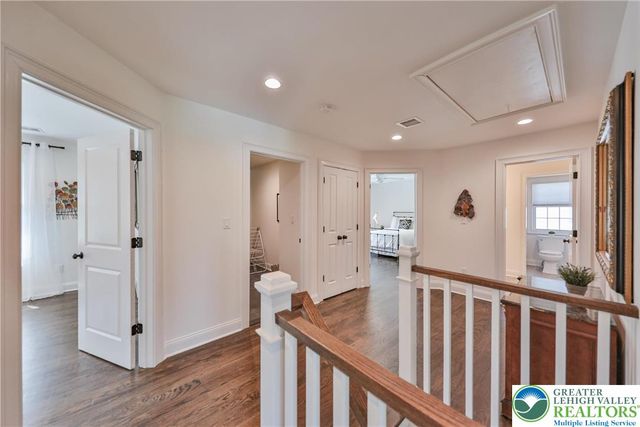 426 Freedom Court, Forks Twp, PA 18040