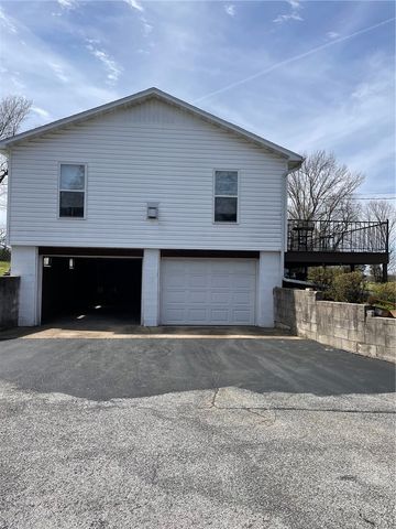 714 Circle Drive, Berryville, AR 72616