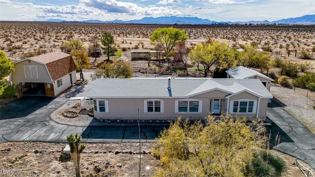 5461 East Navajo Boulevard, Pahrump, NV 89061