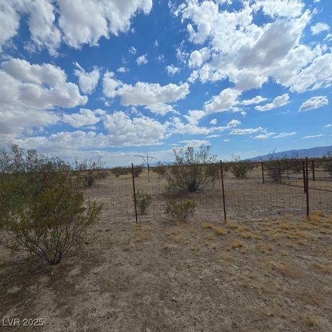 5461 East Navajo Boulevard, Pahrump, NV 89061