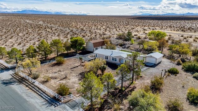 5461 East Navajo Boulevard, Pahrump, NV 89061
