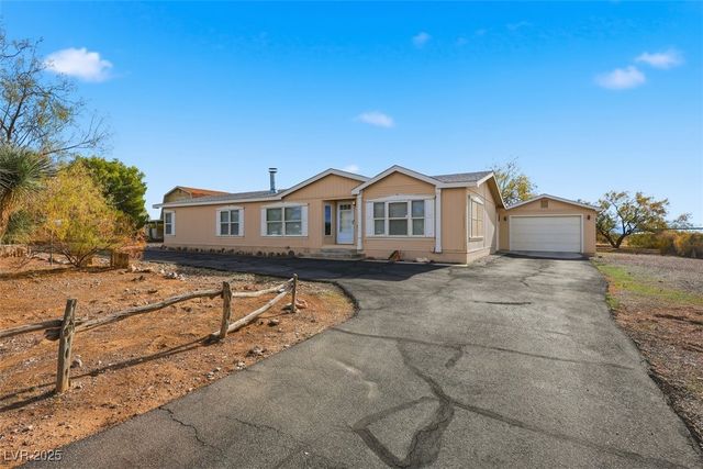5461 East Navajo Boulevard, Pahrump, NV 89061