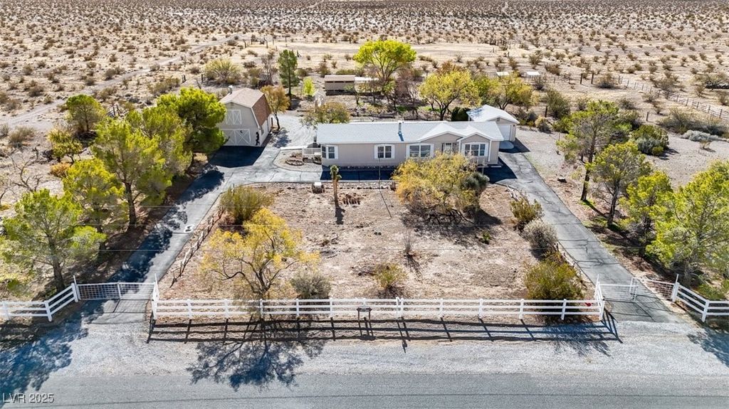 5461 East Navajo Boulevard, Pahrump, NV 89061