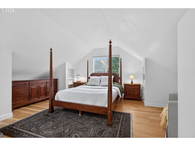 222 Se 62ND Ave, Portland, OR 97215