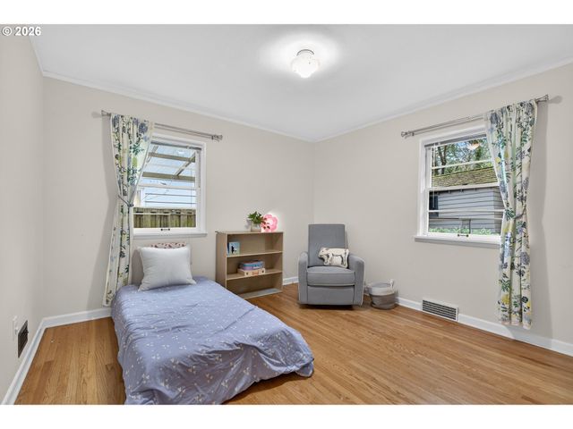 222 Se 62ND Ave, Portland, OR 97215