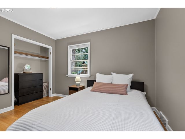 222 Se 62ND Ave, Portland, OR 97215