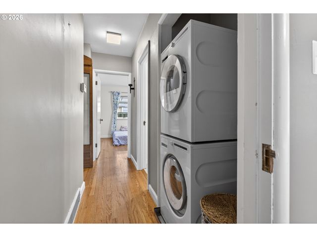 222 Se 62ND Ave, Portland, OR 97215