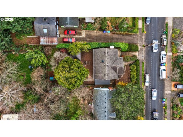 222 Se 62ND Ave, Portland, OR 97215