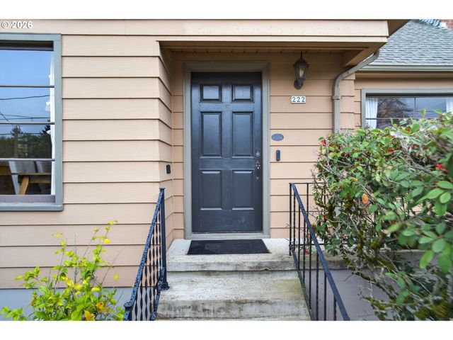 222 Se 62ND Ave, Portland, OR 97215
