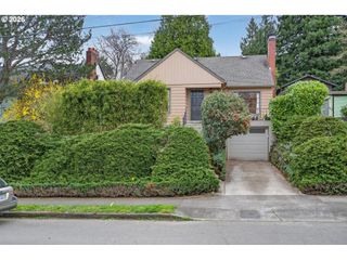 222 Se 62ND Ave, Portland, OR 97215
