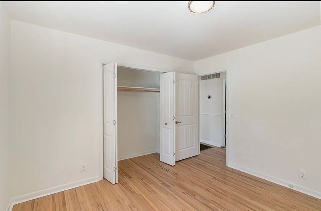 2722 Mossdale Dr, Nashville, TN 37217