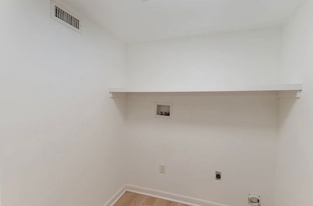 2722 Mossdale Dr, Nashville, TN 37217