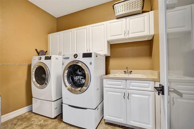 3402 Vanderbilt Drive, Wellington, FL 33414