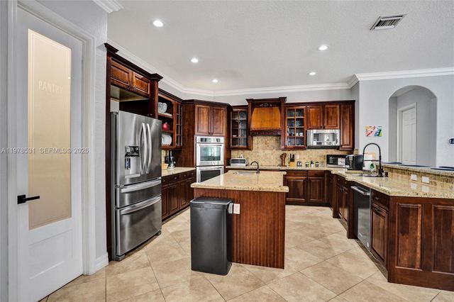 3402 Vanderbilt Drive, Wellington, FL 33414