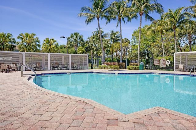 3402 Vanderbilt Drive, Wellington, FL 33414