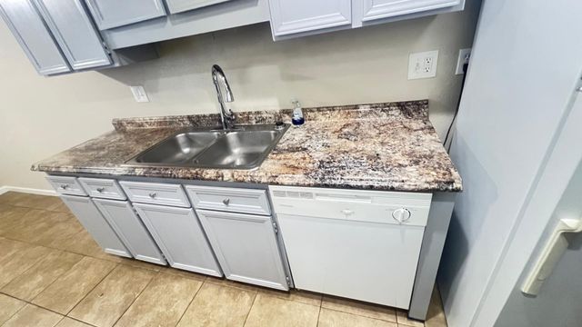 6008 W Townley Avenue, Glendale, AZ 85302