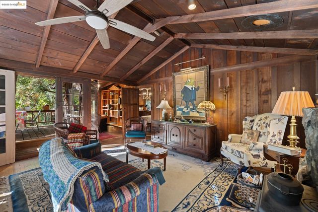 190 Northern Railway, Canyon, CA 94516