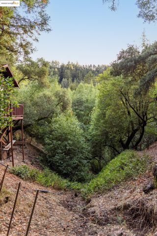 190 Northern Railway, Canyon, CA 94516