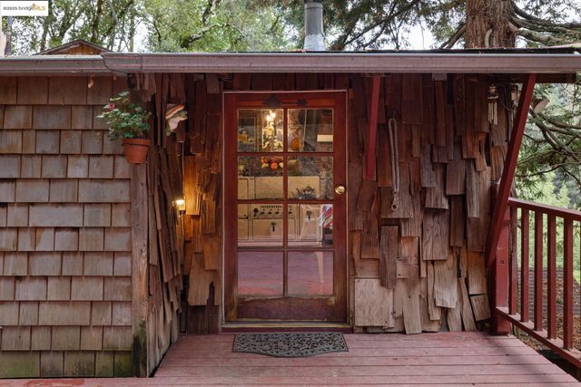 190 Northern Railway, Canyon, CA 94516