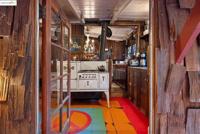 190 Northern Railway, Canyon, CA 94516