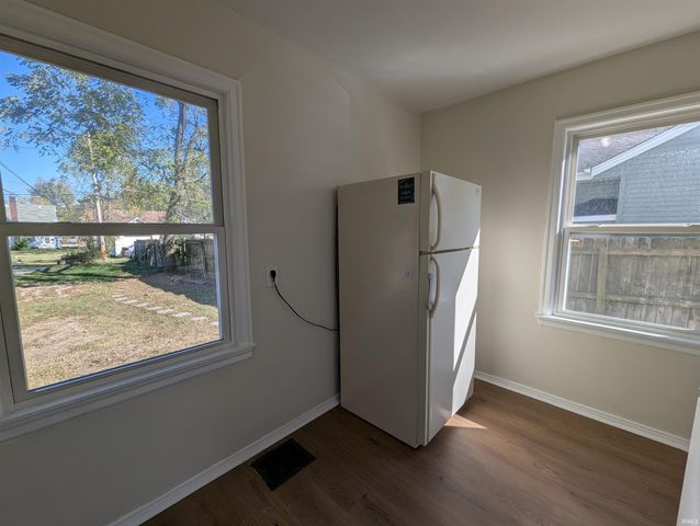 801 McKinnie Avenue, Fort Wayne, IN 46806