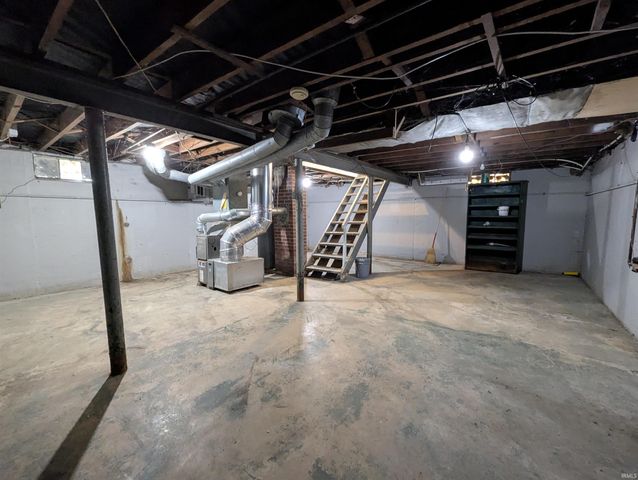 801 McKinnie Avenue, Fort Wayne, IN 46806