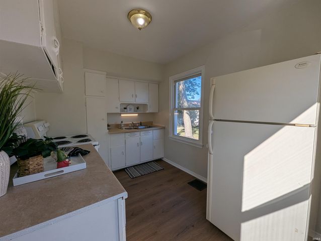 801 McKinnie Avenue, Fort Wayne, IN 46806