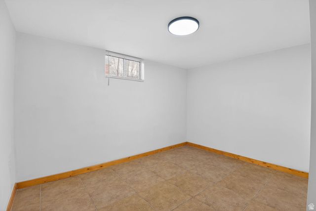 8646 W FLORENCE DR, Magna, UT 84044