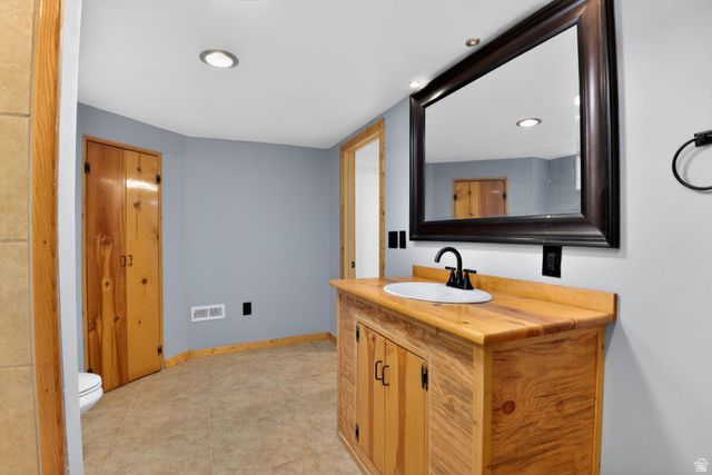 8646 W FLORENCE DR, Magna, UT 84044