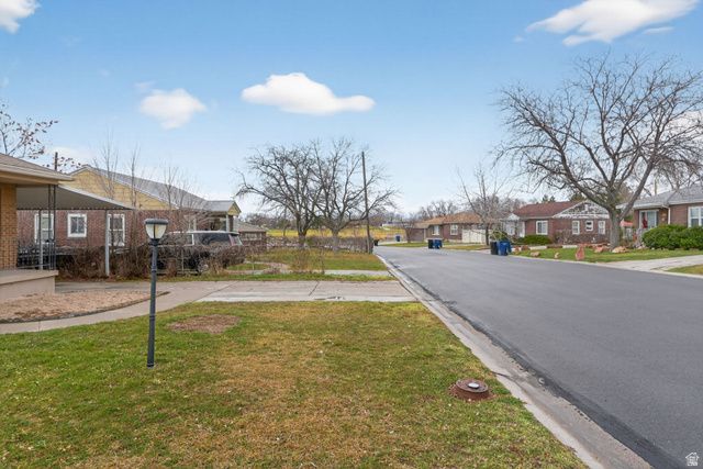 8646 W FLORENCE DR, Magna, UT 84044