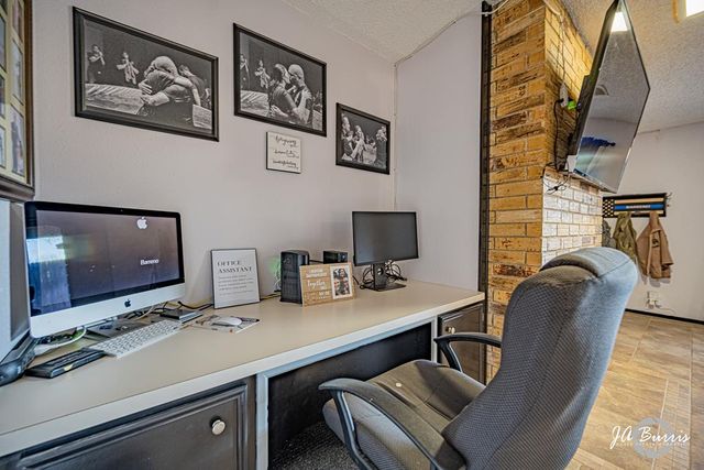 3511 Stanolind Ave, Midland, TX 79707