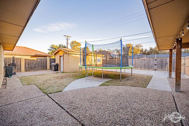 3511 Stanolind Ave, Midland, TX 79707