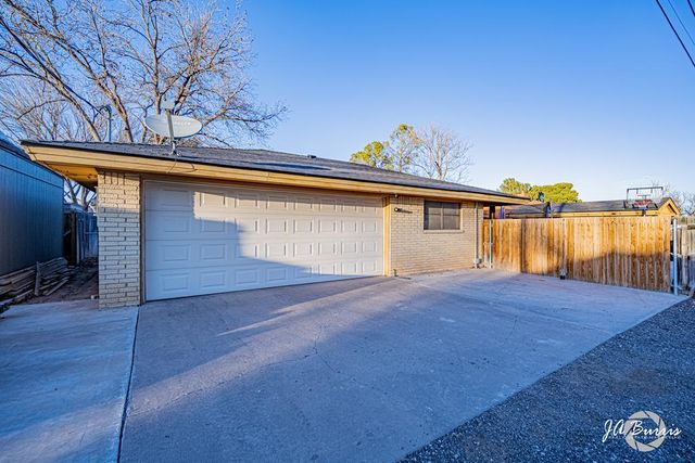 3511 Stanolind Ave, Midland, TX 79707