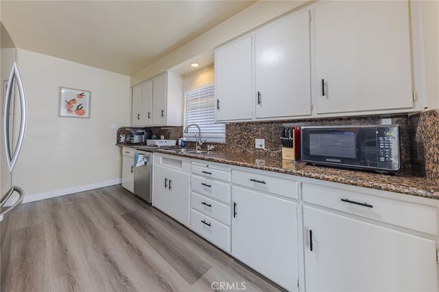 768 W H, Ontario, CA 91762